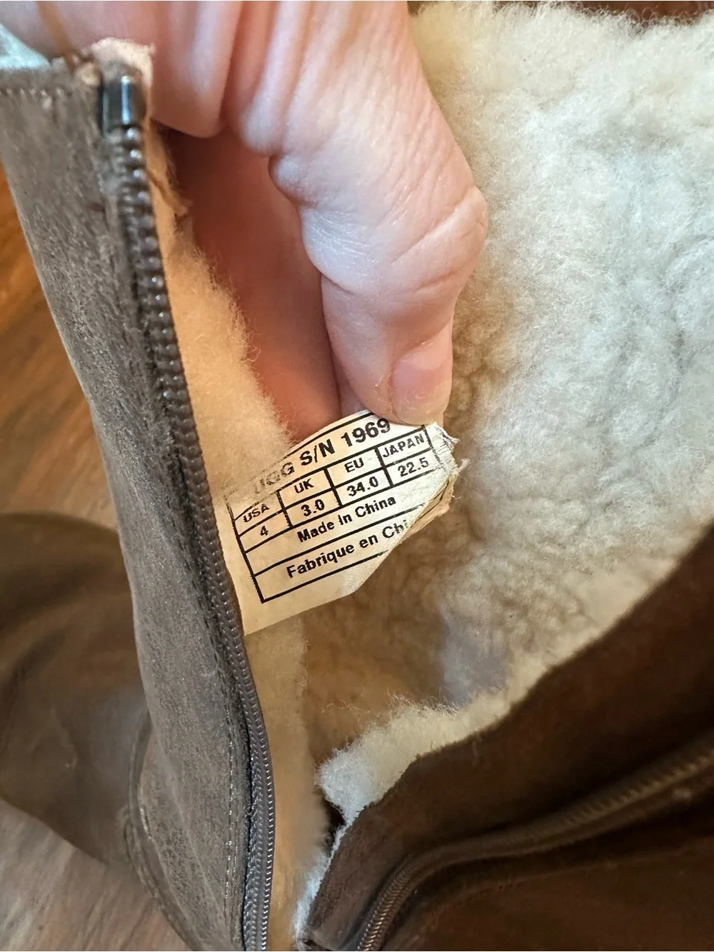 UGG classic tall